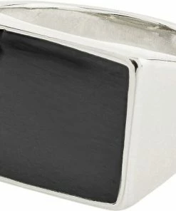 Tilbud 🌟 Pilgrim ECRU Square Black Signet Ring Silver-plated 🔔